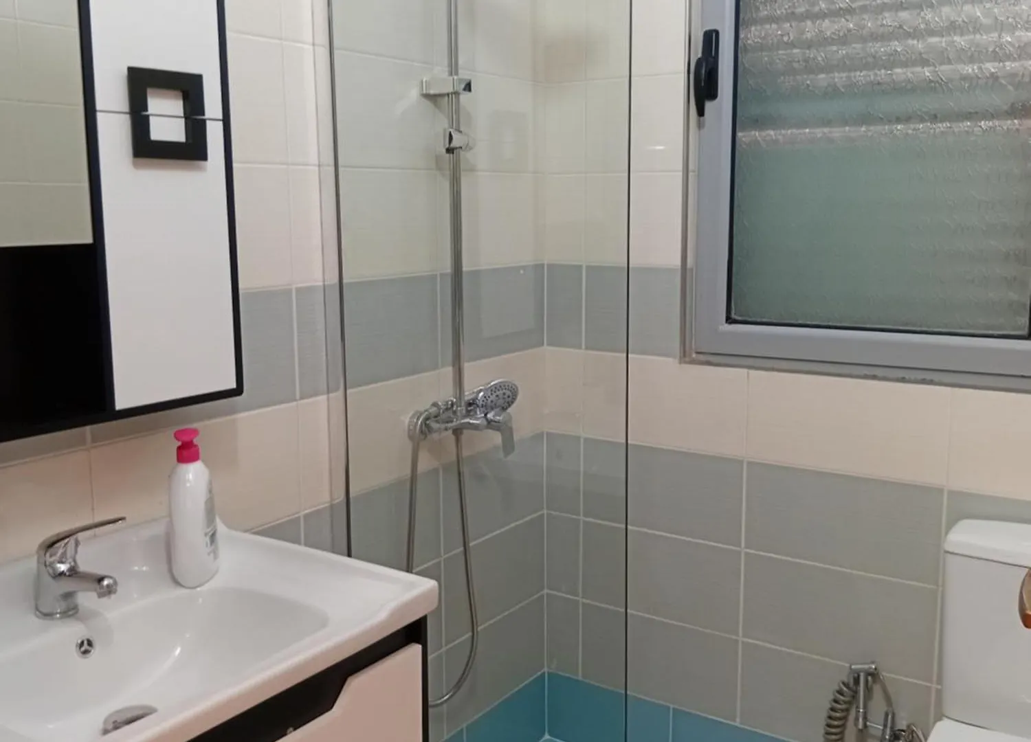 B&E Studio Vlorë Albanië